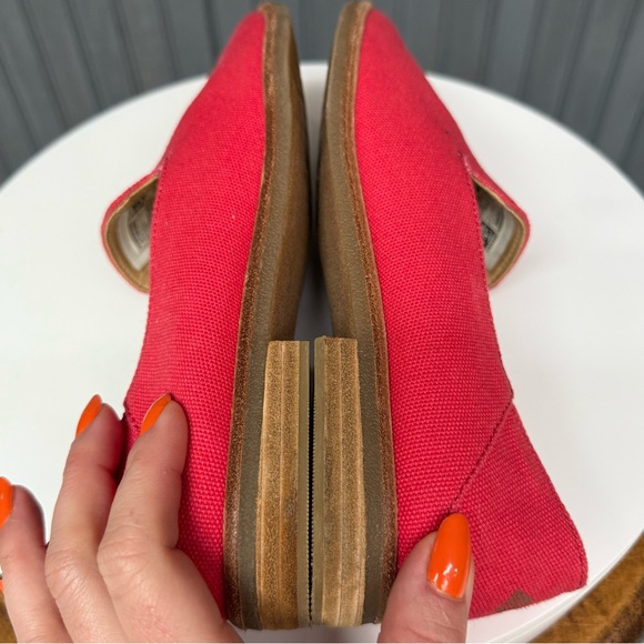 Sperry Seaport Levy Red Canvas Loafers Women’s Size 8 EUC Casual Nautical - Picture 13 of 14